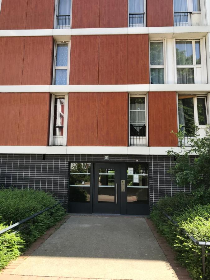 Jardins De La Noue Apartment Villeneuve-la-Garenne Bagian luar foto